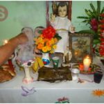 In ajibal in chemélom ti bitxow tének. Fiesta de los muertos en un pueblo Huasteco