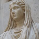 El matronazgo cívico: La feminización de la arquitectura romana.