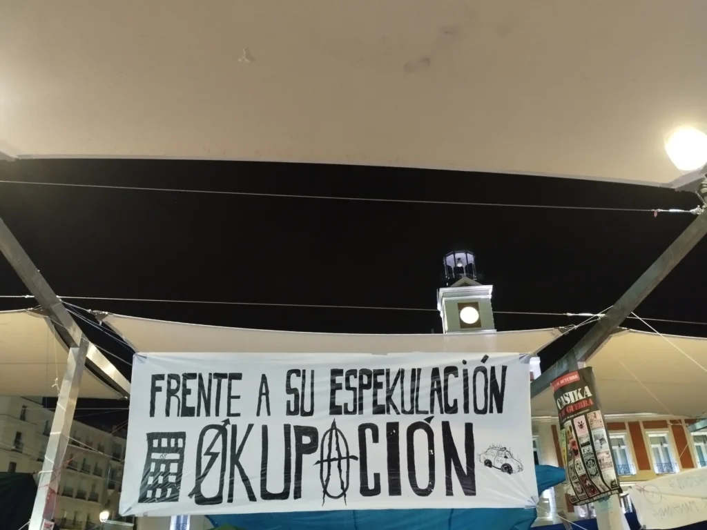 DE VUELTA A LAS PLAZAS 3 okupacion